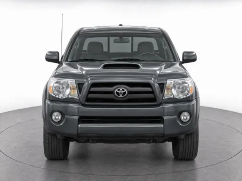 More photos of 2010 Toyota Tacoma at Hi Lo Auto Sales, MD