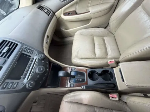 Photos of 2007 Honda Accord EX-L for sale in Frederick, MD at Hi Lo Auto Sales