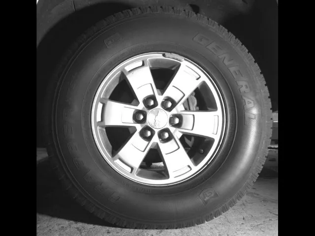 Chevrolet Colorado photo 9