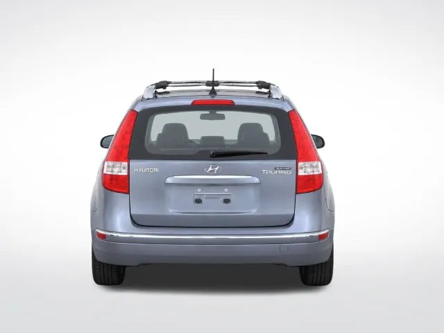 Hyundai Elantra Touring photo 6