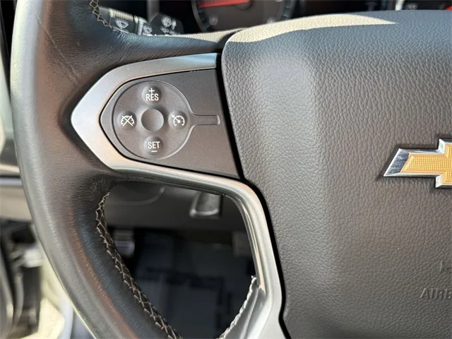2017 Chevrolet Silverado 1500 LT photo 16