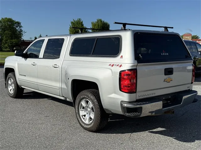 2017 Chevrolet Silverado 1500 LT photo 18