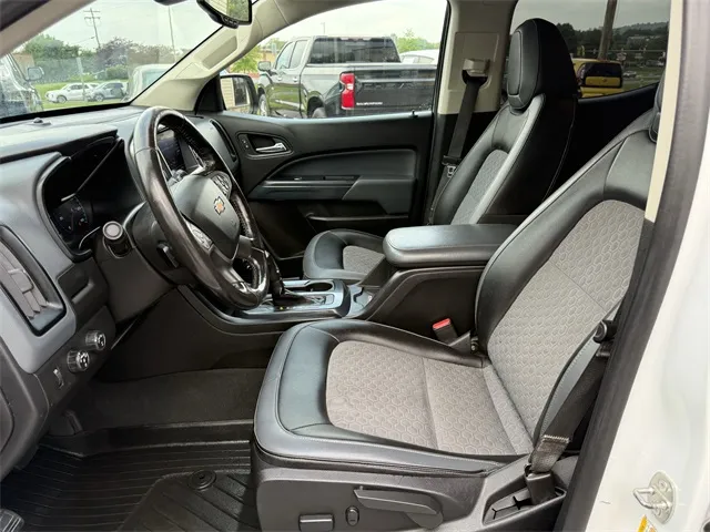 2019 Chevrolet Colorado Z71 photo 6