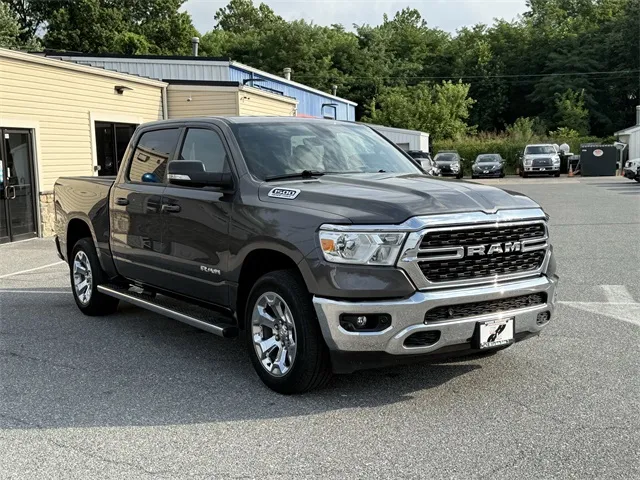 2022 Ram 1500 Big Horn Lone Star photo 3
