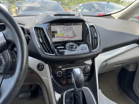 More photos of 2014 Ford C-Max Hybrid SEL at Hi Lo Auto Sales - Frederick - Route 40, MD