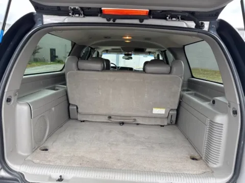 More photos of 2005 GMC Yukon XL SLT 1500 at Hi Lo Auto Sales - Frederick - Route 40, MD