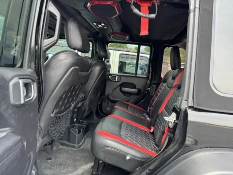 Photos of 2019 Jeep Wrangler Unlimited Rubicon for sale in Frederick, MD at Hi Lo Auto Sales - Frederick - Route 40