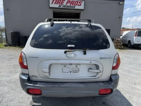 More photos of 2002 Hyundai Santa Fe at Hi Lo Auto Sales - Frederick - Route 40, MD
