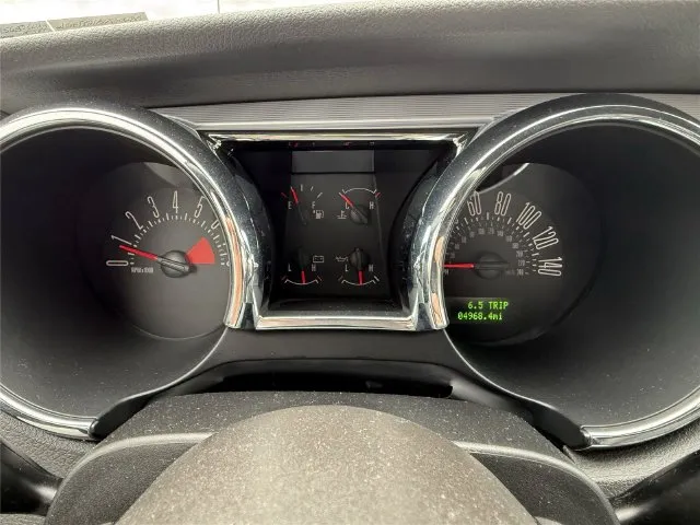 Ford Mustang photo 19