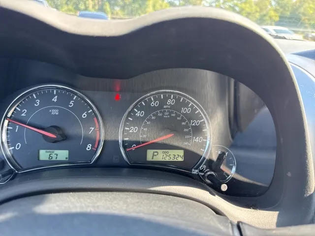 2012 Toyota Corolla LE photo 4