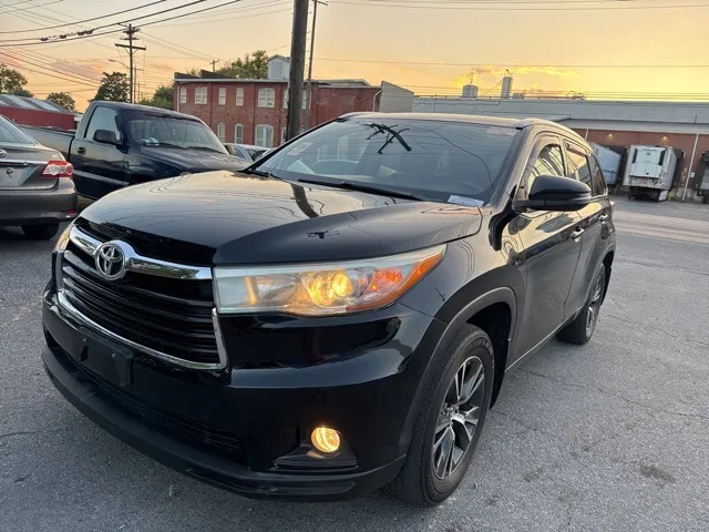 2016 Toyota Highlander XLE V6