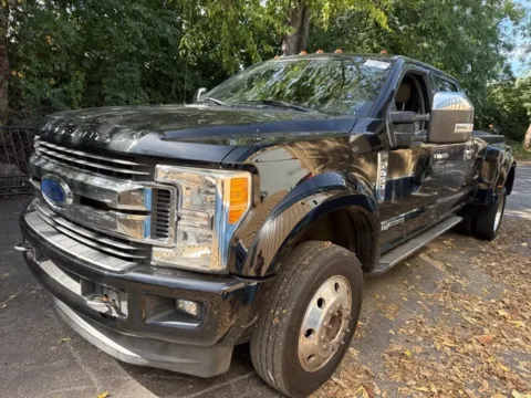 Black 2017 Ford F-450SD XLT for sale in Frederick, MD