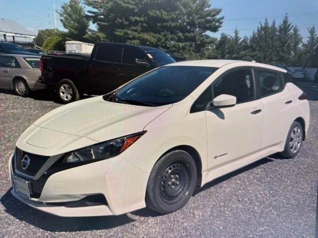 2018 Nissan LEAF S