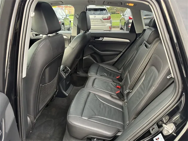 2017 Audi Q5 2.0T Premium photo 20