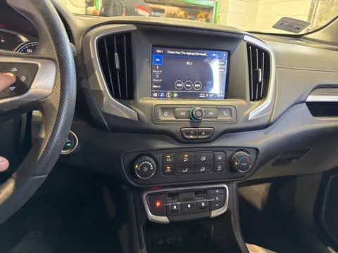 More photos of 2022 GMC Terrain SLE at Hi Lo Auto Sales - Frederick - Route 40, MD