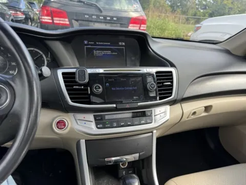 More photos of 2014 Honda Accord EX-L at Hi Lo Auto Sales - Frederick - Route 40, MD