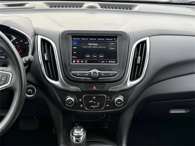 2021 Chevrolet Equinox LT photo 22