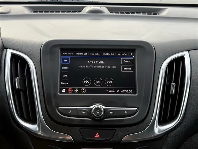 2021 Chevrolet Equinox LT photo 8