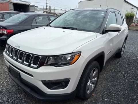 White 2018 Jeep Compass Latitude for sale in Frederick, MD