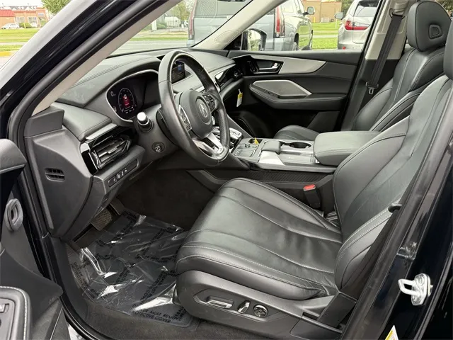 2024 Acura MDX SH-AWD Technology photo 5