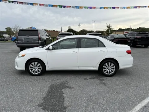 Photos of 2013 Toyota Corolla LE for sale in Frederick, MD at Hi Lo Auto Sales - Frederick - Route 40