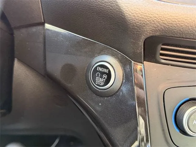 2019 Ford Escape Titanium - Photo 21