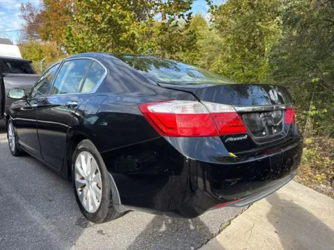 More photos of 2015 Honda Accord EX-L at Hi Lo Auto Sales - Frederick - Route 40, MD