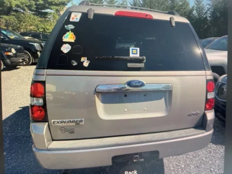 More photos of 2008 Ford Explorer XLT at Hi Lo Auto Sales - Frederick - Route 40, MD