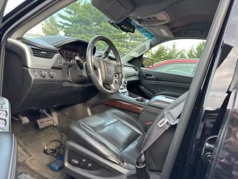 More photos of 2016 GMC Yukon SLT at Hi Lo Auto Sales - Frederick - Route 40, MD