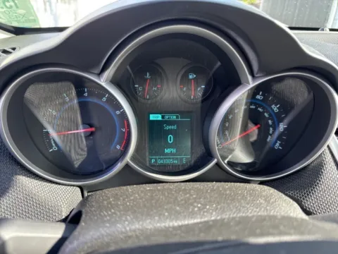 More photos of 2015 Chevrolet Cruze 1LT at Hi Lo Auto Sales - Frederick - Route 40, MD