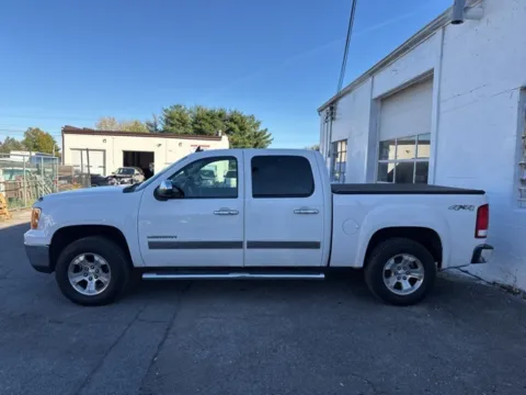 Photos of 2011 GMC Sierra 1500 SLE for sale in Frederick, MD at Hi Lo Auto Sales - Frederick - Route 40