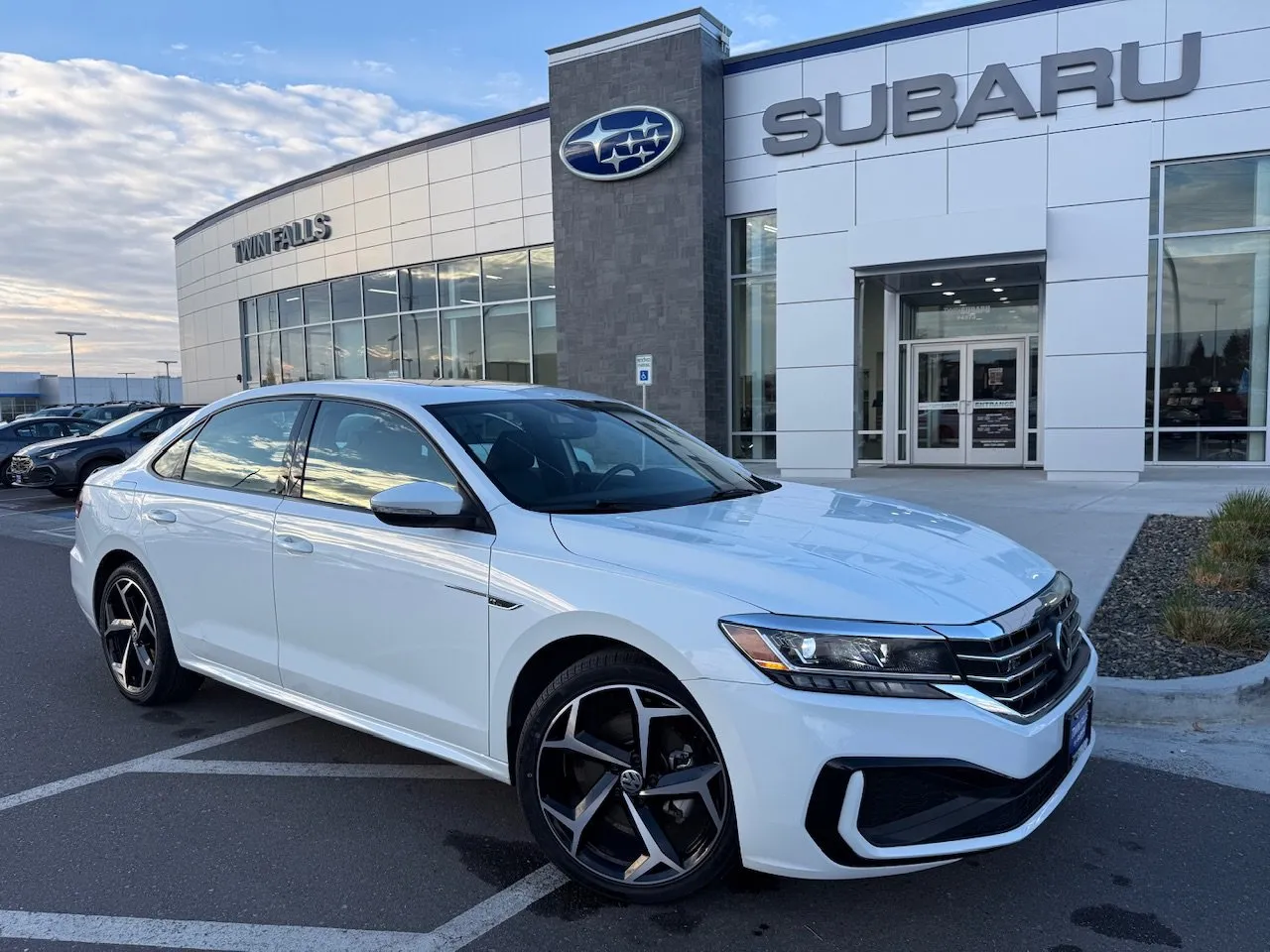 White 2021 Volkswagen Passat 2.0T R-Line for sale in Twin Falls, ID