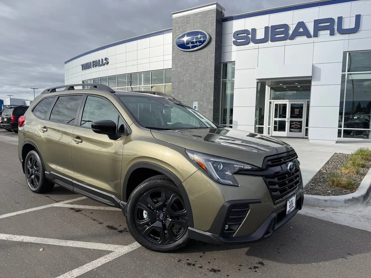 Green 2025 Subaru Ascent Onyx Edition Touring for sale in Twin Falls, ID