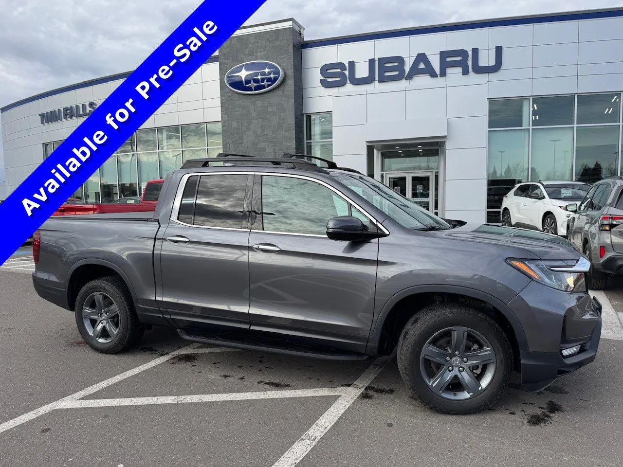 Silver 2023 Honda Ridgeline RTL-E for sale in Twin Falls, ID