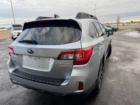 More photos of 2017 Subaru Outback Limited at Twin Falls Subaru, ID