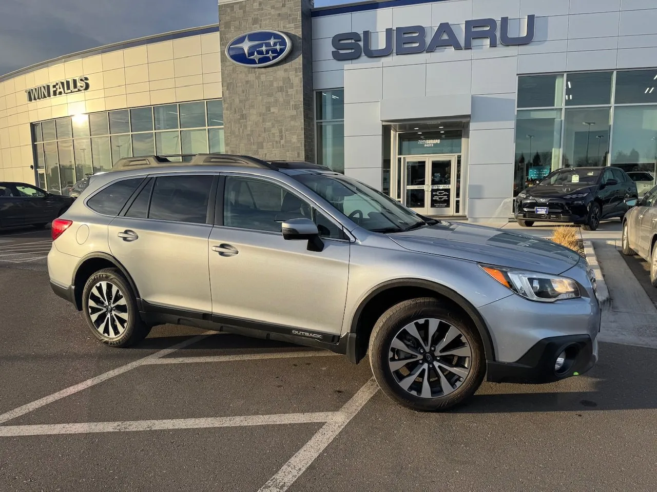Silver 2017 Subaru Outback Limited for sale in Twin Falls, ID