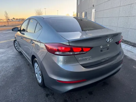 More photos of 2018 Hyundai Elantra SE at Twin Falls Subaru, ID