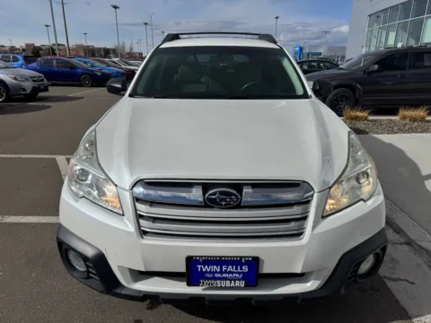 Photos of 2014 Subaru Outback 2.5i for sale in Twin Falls, ID at Twin Falls Subaru