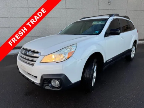 White 2014 Subaru Outback 2.5i for sale in Twin Falls, ID