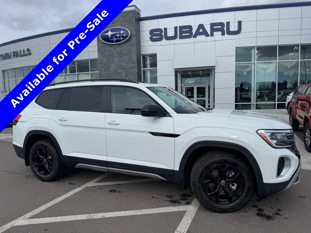 White 2025 Volkswagen Atlas 2.0T Peak Edition for sale in Twin Falls, ID