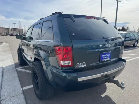 More photos of 2005 Jeep Grand Cherokee Limited at Twin Falls Subaru, ID