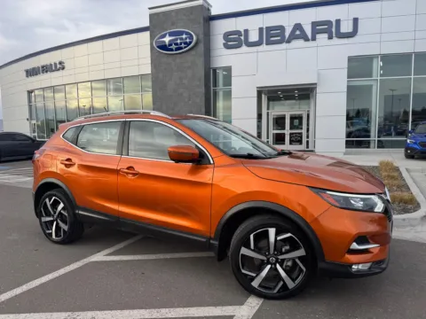 Orange 2020 Nissan Rogue Sport SL for sale in Twin Falls, ID