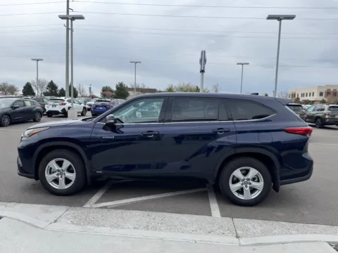 More photos of 2021 Toyota Highlander Hybrid LE at Twin Falls Subaru, ID