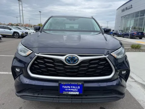 Photos of 2021 Toyota Highlander Hybrid LE for sale in Twin Falls, ID at Twin Falls Subaru