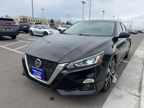 Another view of 2019 Nissan Altima 2.5 Platinum for sale in Twin Falls, ID at Twin Falls Subaru