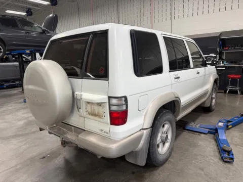 More photos of 2001 Isuzu Trooper LS at Twin Falls Subaru, ID
