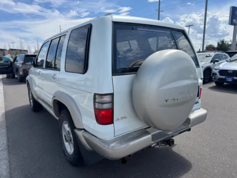 More photos of 2001 Isuzu Trooper LS at Twin Falls Subaru, ID