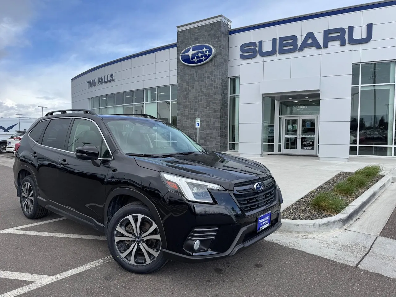 Black 2023 Subaru Forester Limited for sale in Twin Falls, ID