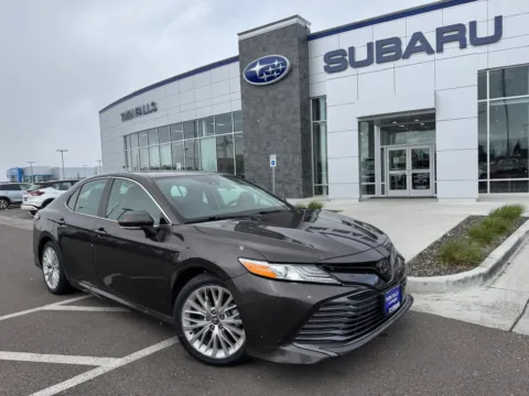 Brown 2019 Toyota Camry XLE for sale in Twin Falls, ID