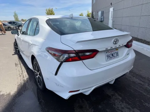 More photos of 2021 Toyota Camry SE at Twin Falls Subaru, ID